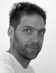 Leuki_regista